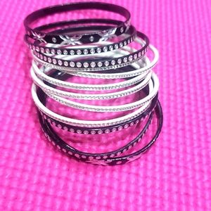 Qty -12 Bracelet/bangles